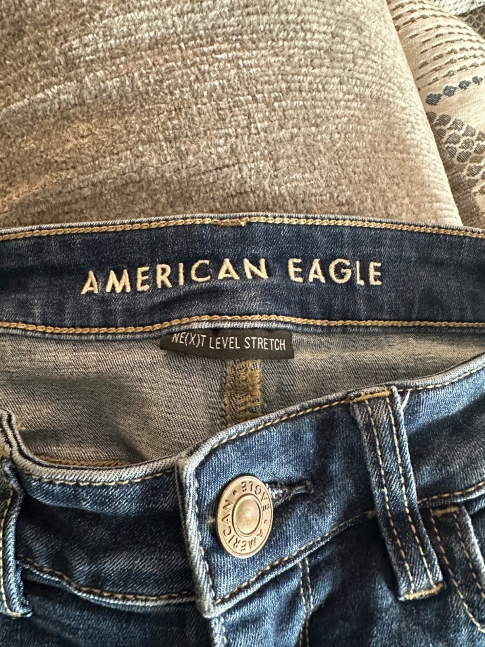 American Eagle Ripped Jeans Size 4 Distressed Patched Denim - Picture 3 of 4
